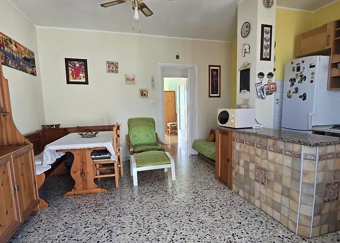La Casa Dei Libri Apartment *
